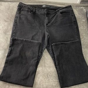 Old Navy kicker boot cut, 18